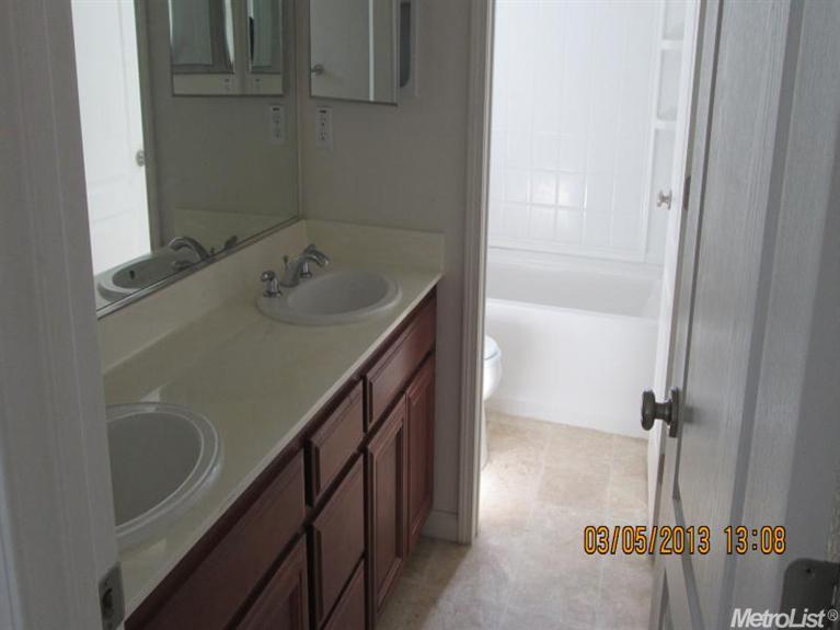 2433 Callaham Way, Modesto, CA 95355 photo 7