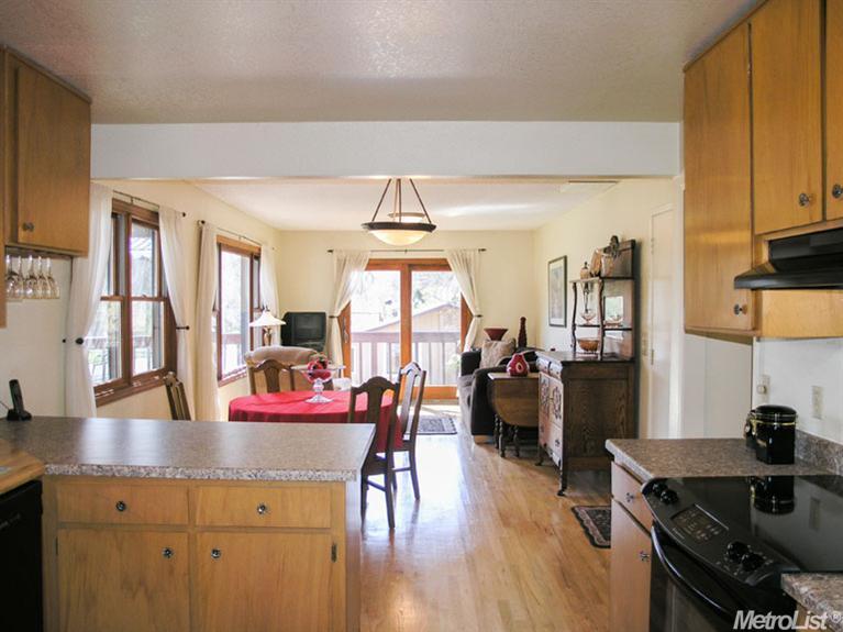 21548 Clivus Dr, Grass Valley, CA 95949 photo 7