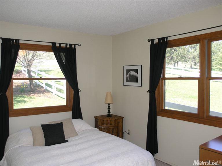 21548 Clivus Dr, Grass Valley, CA 95949 photo 15