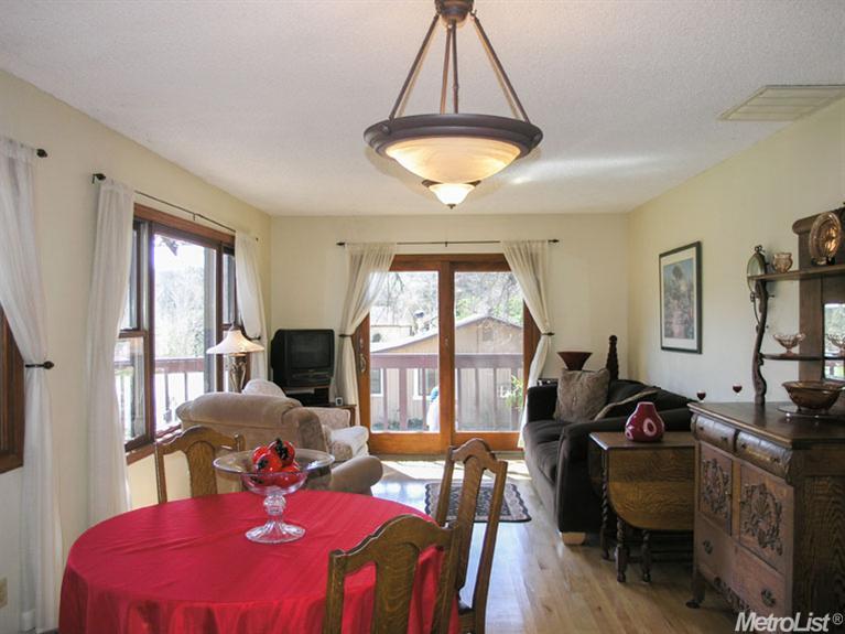 21548 Clivus Dr, Grass Valley, CA 95949 photo 8