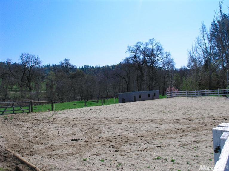 21548 Clivus Dr, Grass Valley, CA 95949 photo 23
