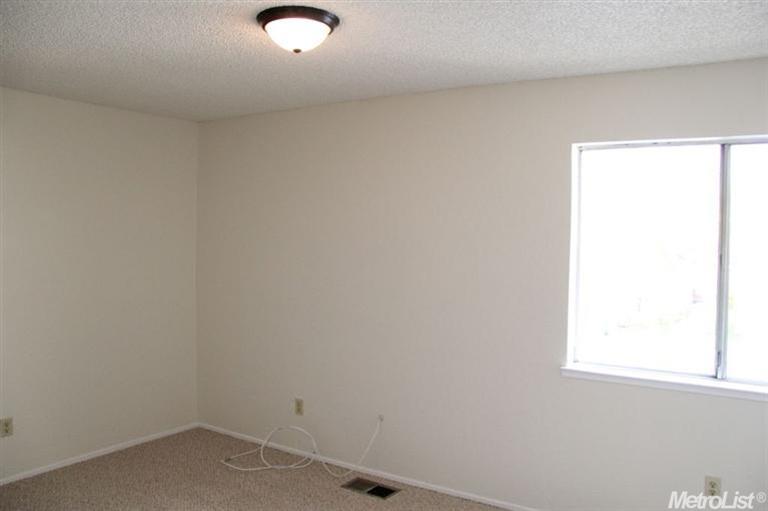 3144 Andre Ln, Turlock, CA 95382 photo 8