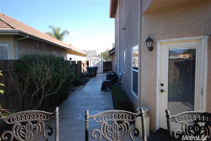 1241 Buzzini Ct, Ripon, CA 95366 photo 25