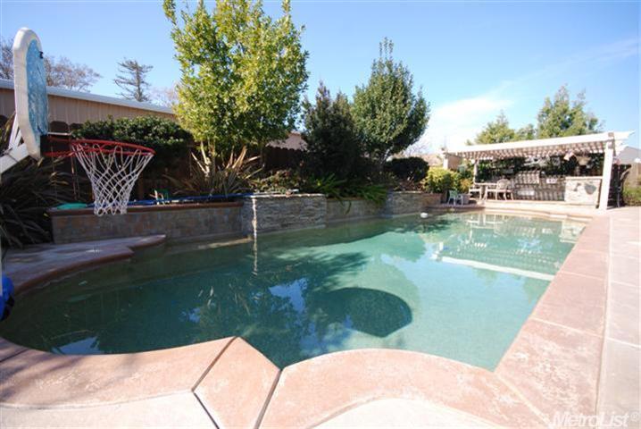 1241 Buzzini Ct, Ripon, CA 95366 photo 23