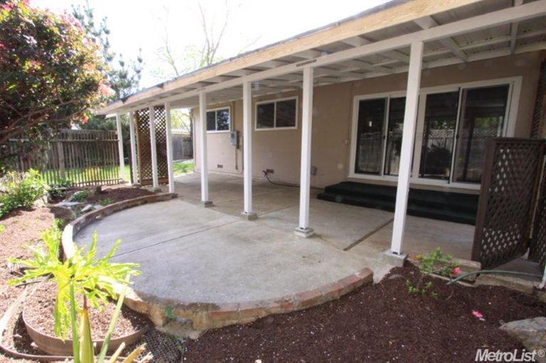 3840 Garfield Ave, Carmichael, CA 95608 photo 3