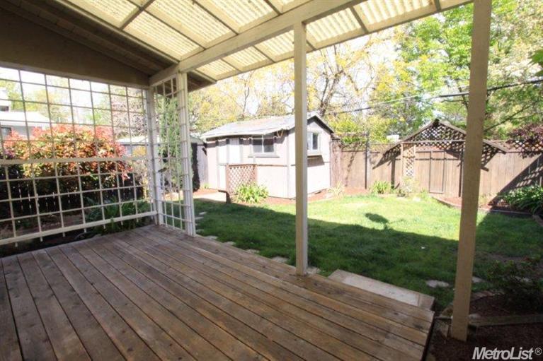 3840 Garfield Ave, Carmichael, CA 95608 photo 4