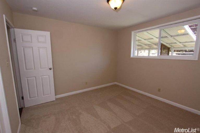 3840 Garfield Ave, Carmichael, CA 95608 photo 10
