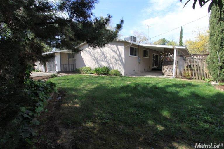 3840 Garfield Ave, Carmichael, CA 95608 photo 5