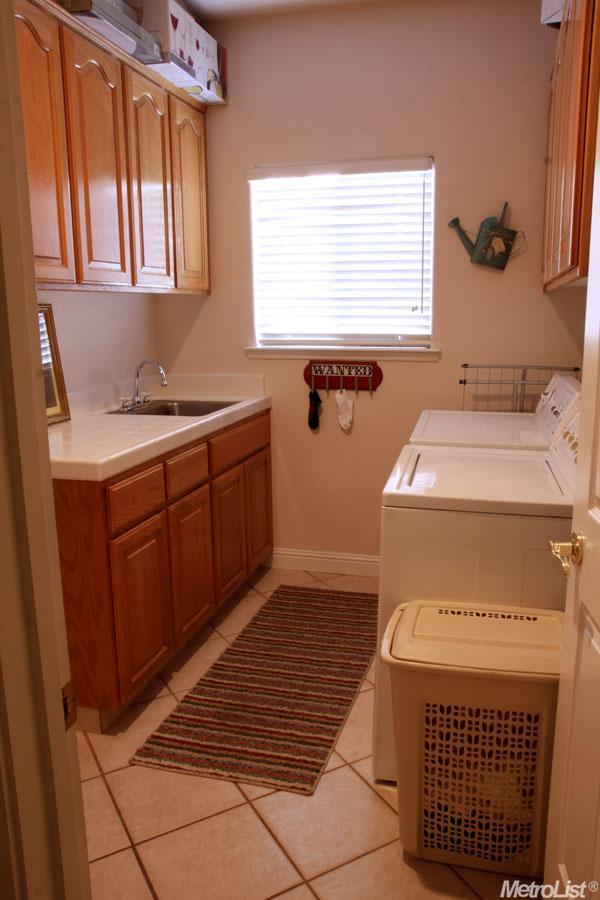 2013 Canyon Lk, Modesto, CA 95355 photo 7