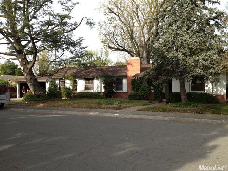 641 N Pacific Ave, Lodi, CA 95242 photo 2