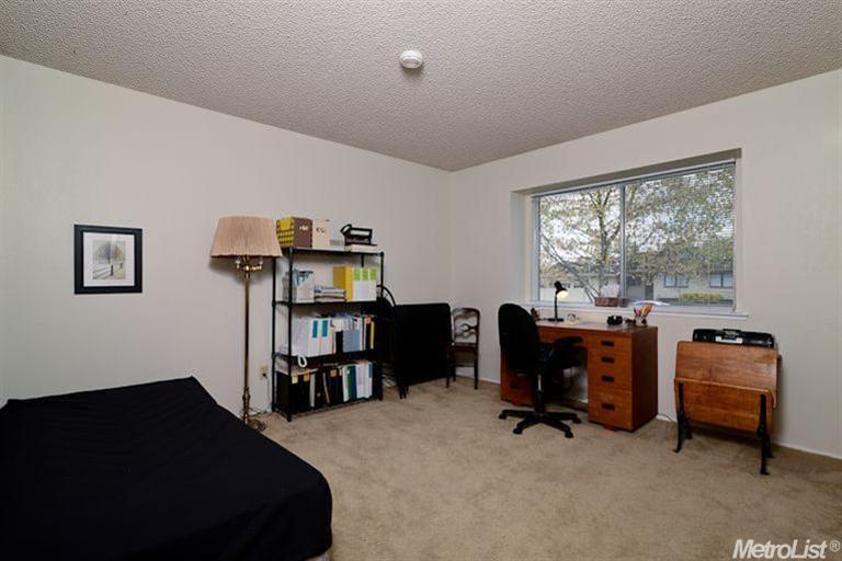 4745 Espana Ct, Carmichael, CA 95608 photo 12