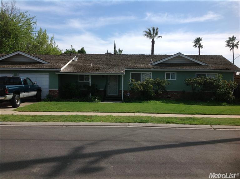 1656 Elm, Modesto, CA 95358 photo 1