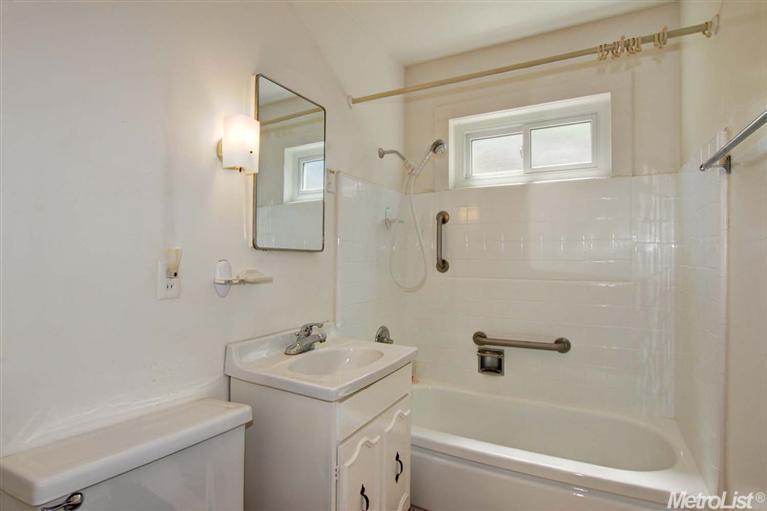 622 Anderson Rd, Davis, CA 95616 photo 17