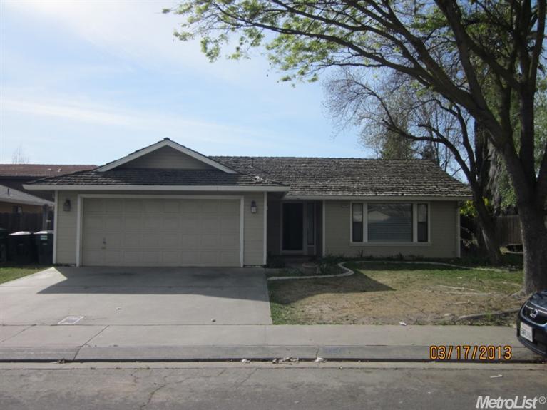 2101 Mather, Modesto, CA 95350 photo 1