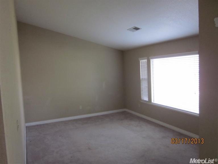 2101 Mather, Modesto, CA 95350 photo 2