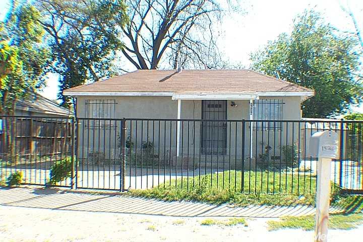 1526 Spokane, Modesto, CA 95358 photo 1