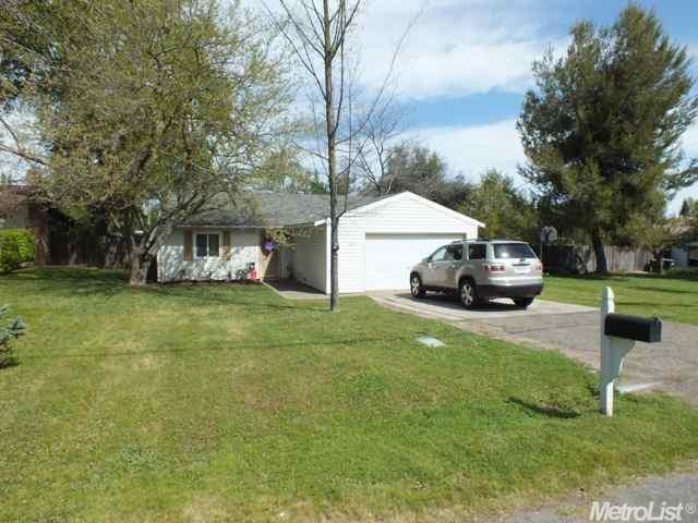 8923 Calvert Ave, Orangevale, CA 95662 photo 2