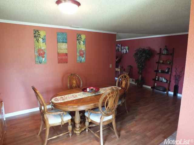8923 Calvert Ave, Orangevale, CA 95662 photo 7