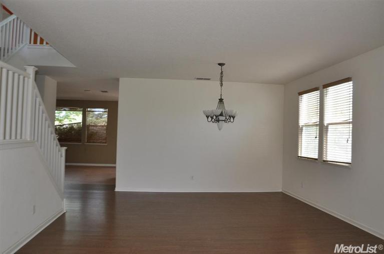 11053 Brattleboro Cir, Mather, CA 95655 photo 3