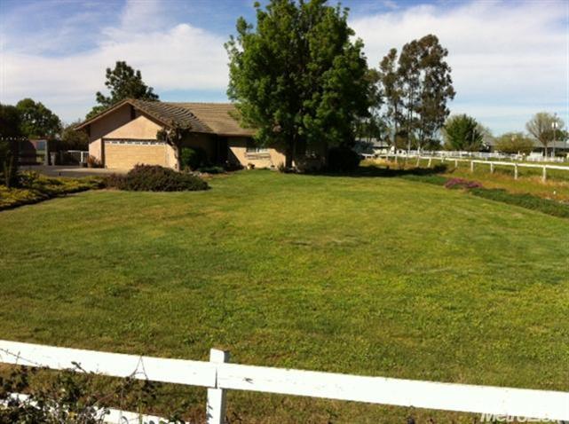 17791 E Collier Rd, Acampo, CA 95220 photo 2