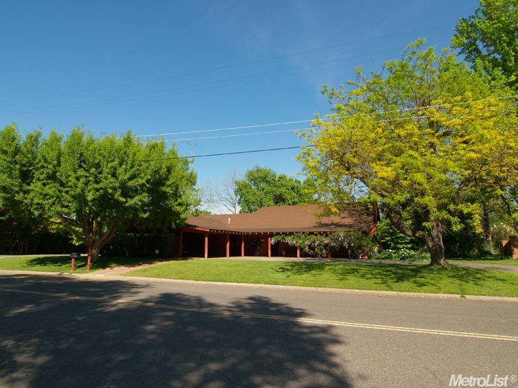 3520 Wycliffe Dr, Modesto, CA 95355 photo 1