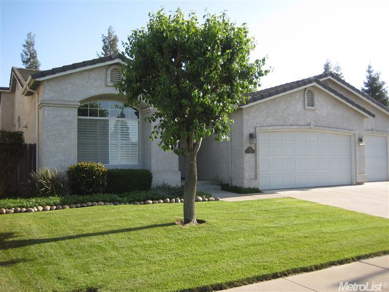 2413 Thaddeous Dr, Escalon, CA 95320 photo 2