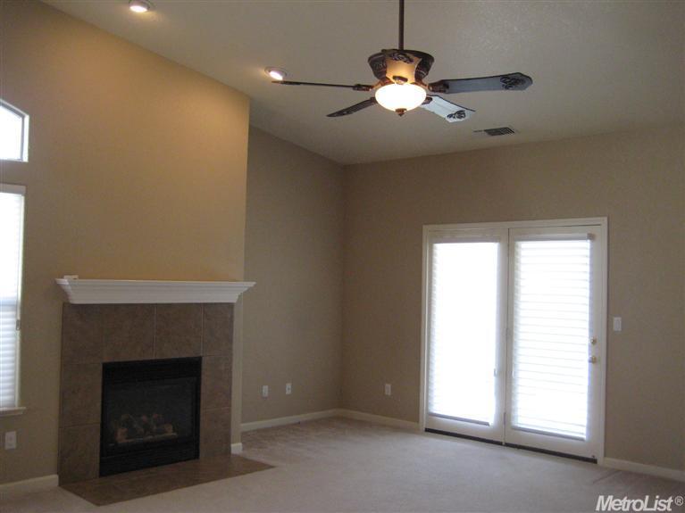 2413 Thaddeous Dr, Escalon, CA 95320 photo 20