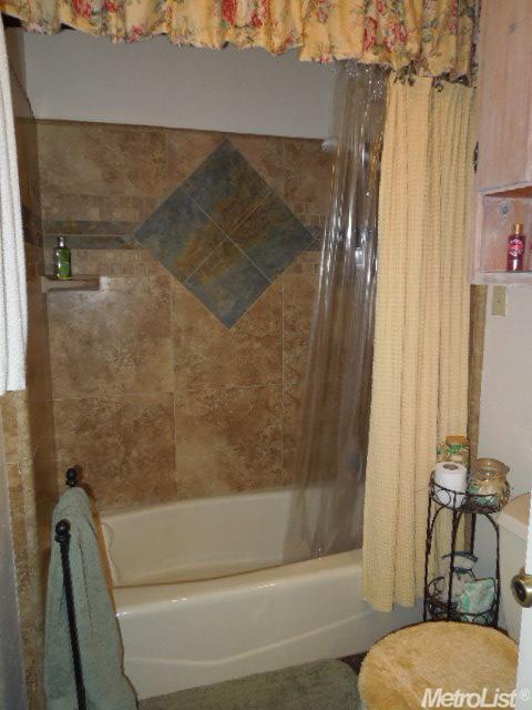 5537 Moffett Rd, Ceres, CA 95307 photo 8