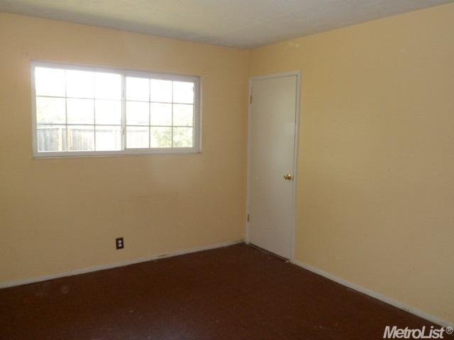 415 Elm Ave, Manteca, CA 95336 photo 12