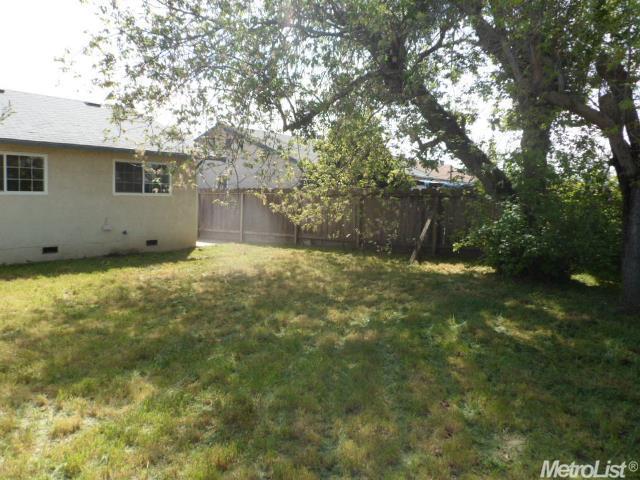 415 Elm Ave, Manteca, CA 95336 photo 23