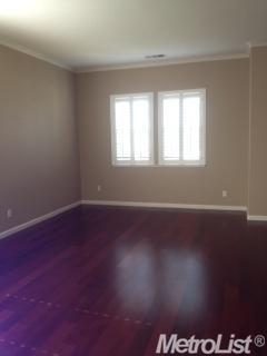 1613 Vasconcellos Way, Turlock, CA 95382 photo 2