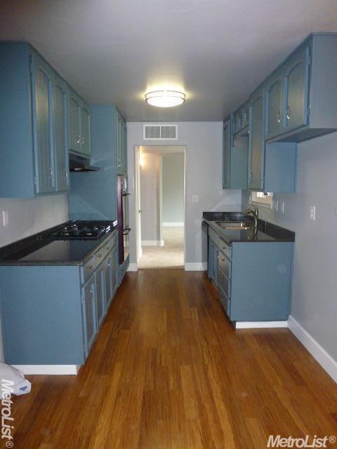 3016 Laramie Dr, Modesto, CA 95355 photo 5