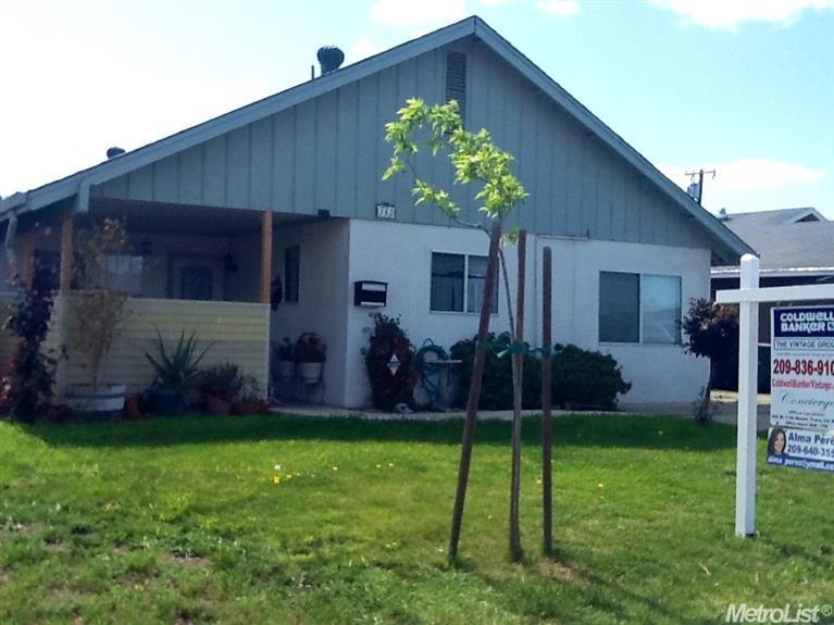 342 E 21st St, Tracy, CA 95376 photo 2