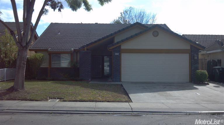 420 Goldrun Dr, Modesto, CA 95354 photo 1