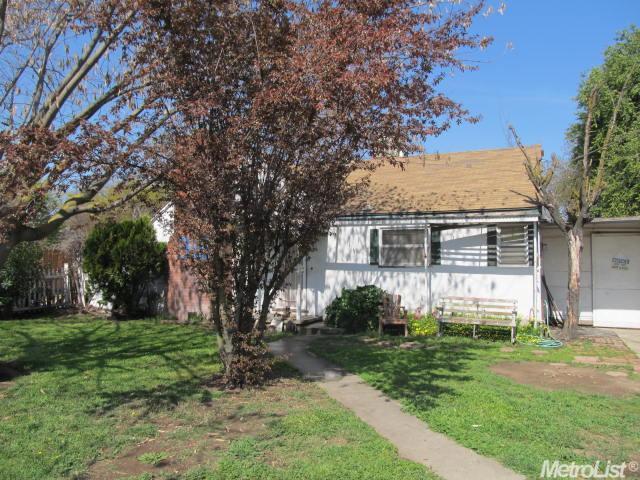 313 Dawn Dr, Modesto, CA 95350 photo 4
