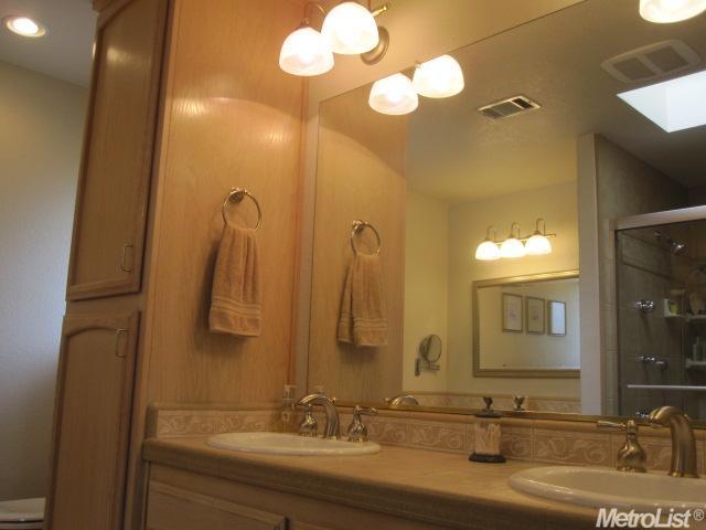 1625 Reyes Ln, Tracy, CA 95376 photo 7