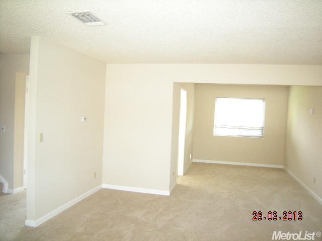 7664 32nd St, Antelope, CA 95843 photo 2