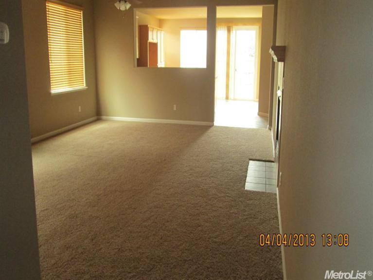 1345 Macie, Turlock, CA 95382 photo 2