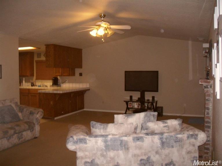 1417 Cherise Ct, Ceres, CA 95307 photo 2