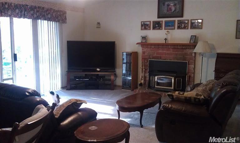 1009 Bitterwater Dr, Modesto, CA 95358 photo 3