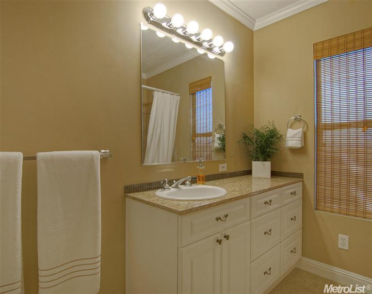 411 K, Davis, CA 95616 photo 15