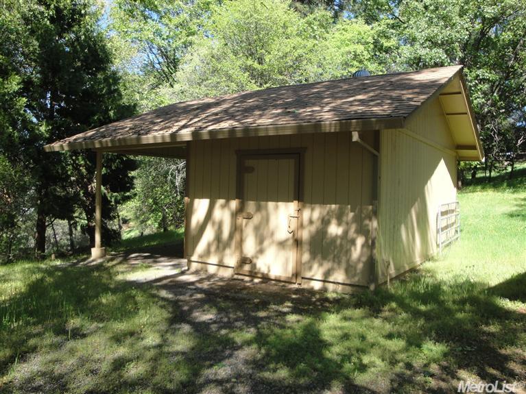 3471 Overton Rd, Cool, CA 95614 photo 3
