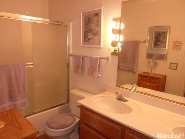 1625 Cashmere Dr, Modesto, CA 95355 photo 9