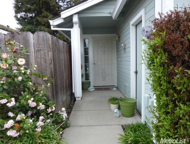 1625 Cashmere Dr, Modesto, CA 95355 photo 2