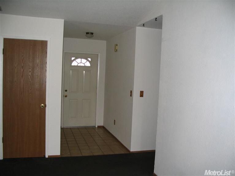2708 Chickaree Ln, Modesto, CA 95358 photo 5
