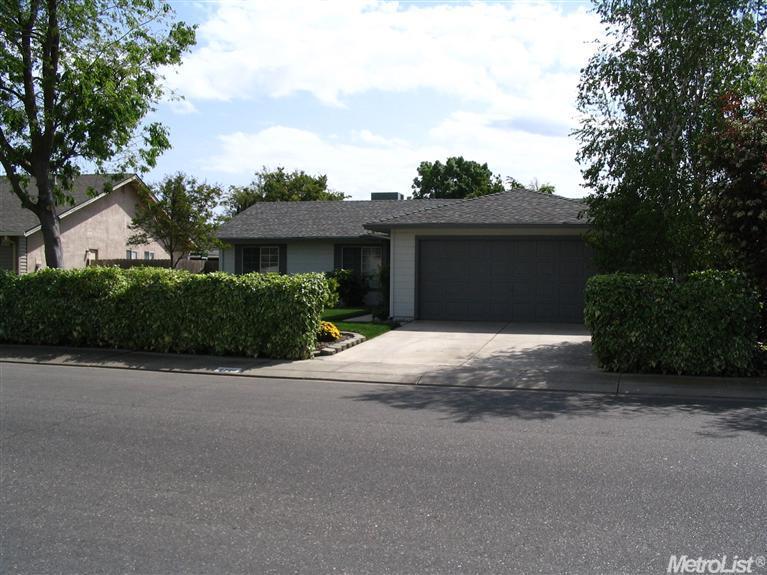 2708 Chickaree Ln, Modesto, CA 95358 photo 1