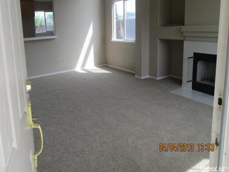 824 Pecos, Modesto, CA 95351 photo 2