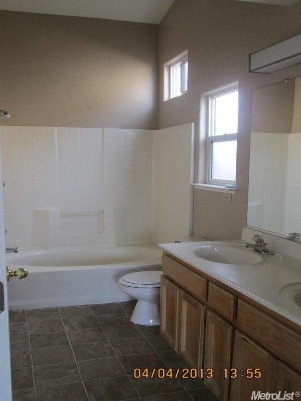 824 Pecos, Modesto, CA 95351 photo 5