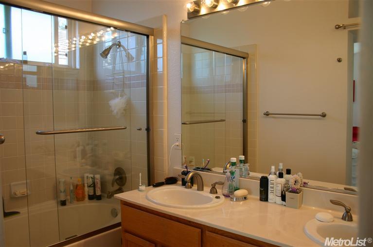 1411 Vigo Ct, Davis, CA 95618 photo 15