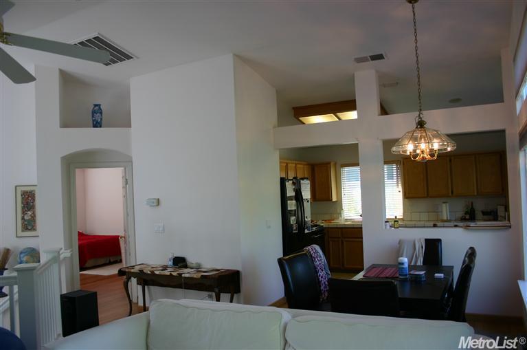 1411 Vigo Ct, Davis, CA 95618 photo 9